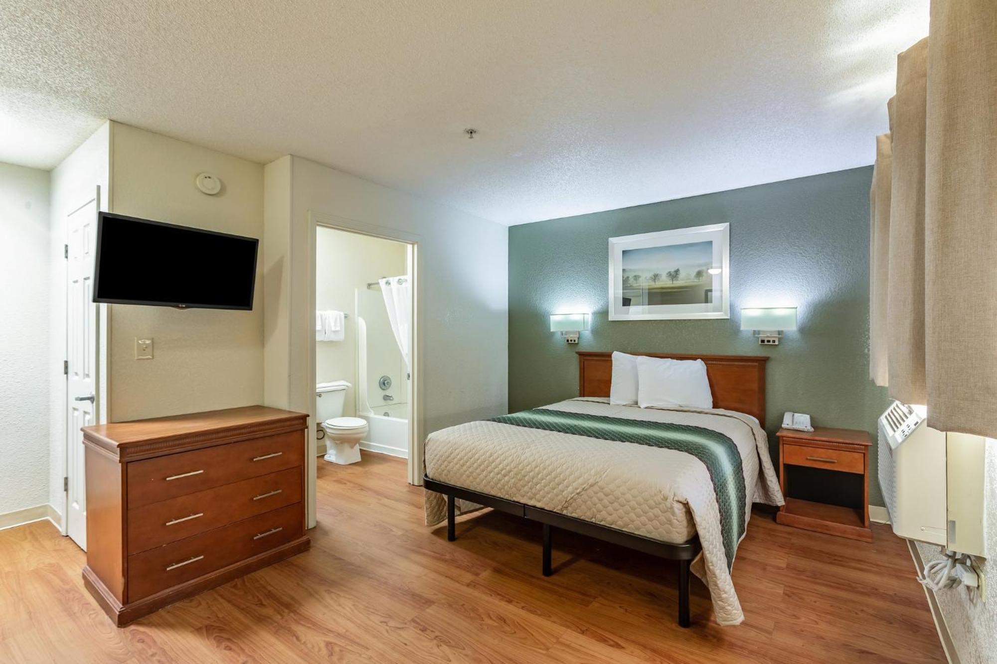 Hometowne Studios By Red Roof Gainesville, Ga Extérieur photo
